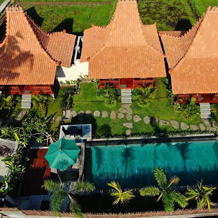 Galang Hari Villa Ubud Exterior foto