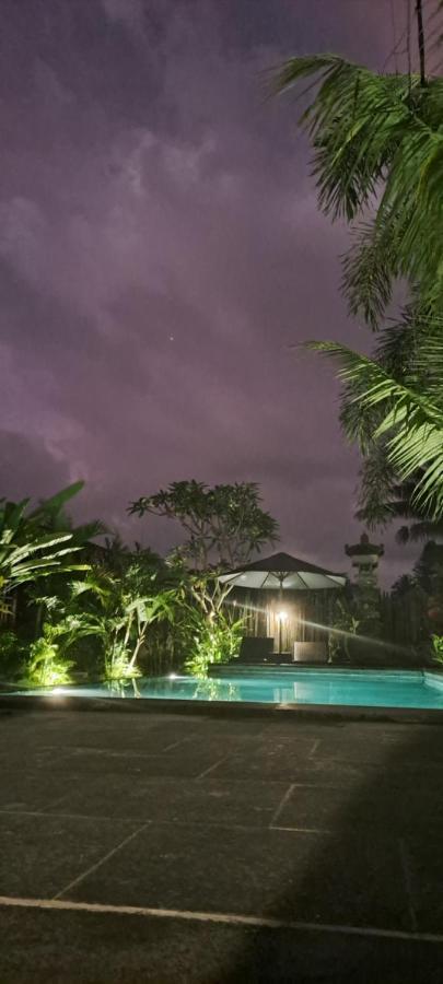 Galang Hari Villa Ubud Exterior foto